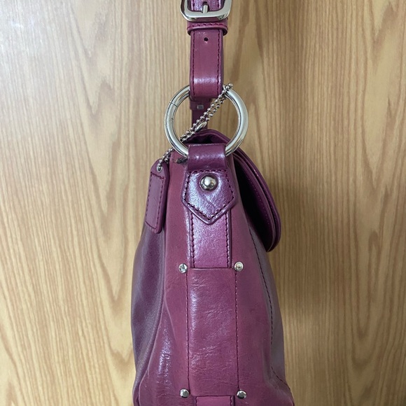 Danier Purple Real Leather Shoulder Bag - Picture 7 of 11
